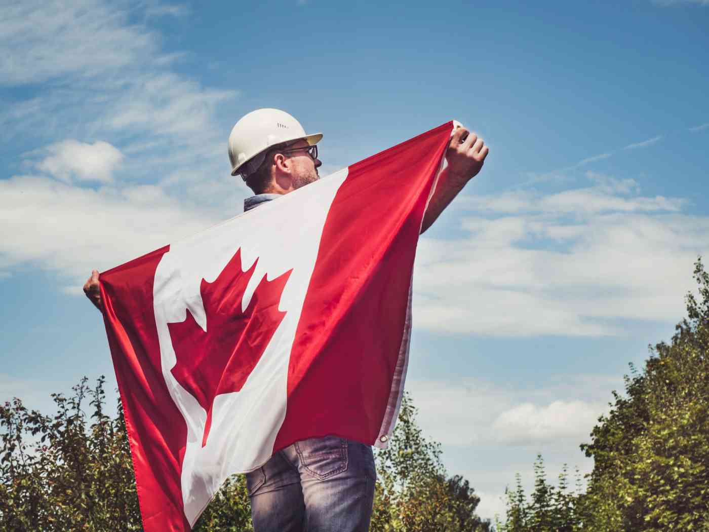 In June 2021, Canada's employment sector is witnessing recovery mode. The country added over 231,000 jobs in June month. Still, the growth is not much.